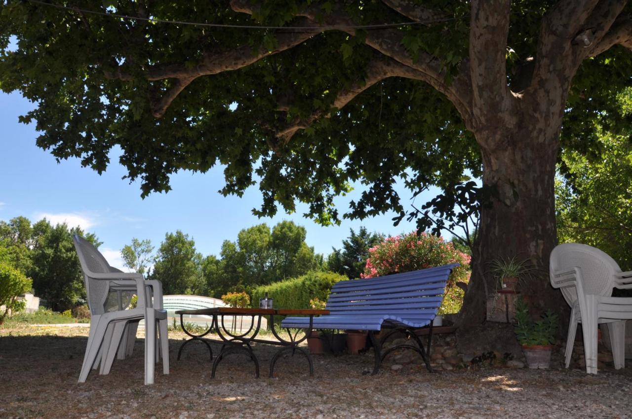 La Ferme De Tonton Jules 2 Hotel Entraigues-sur-la-Sorgue Ngoại thất bức ảnh