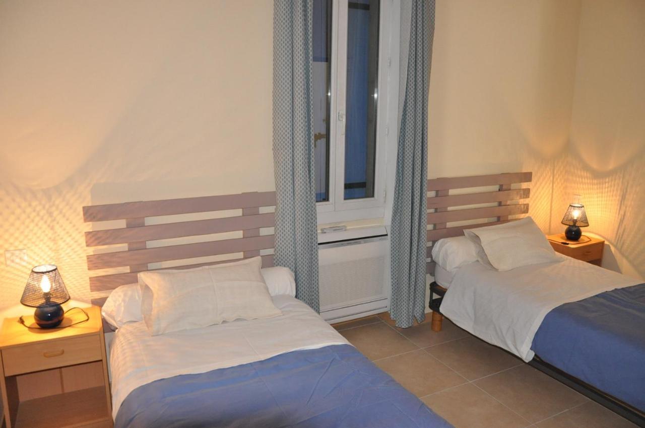 La Ferme De Tonton Jules 2 Hotel Entraigues-sur-la-Sorgue Ngoại thất bức ảnh